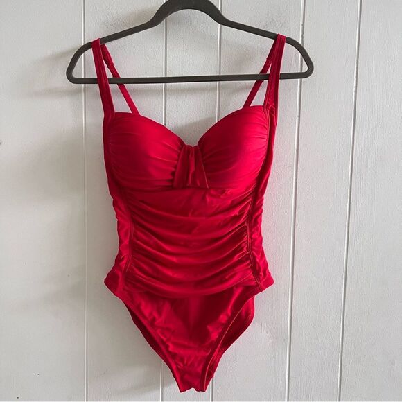 La Blanca Red Ruched Twist Front One Piece Swimsuit - Picture 1 of 9